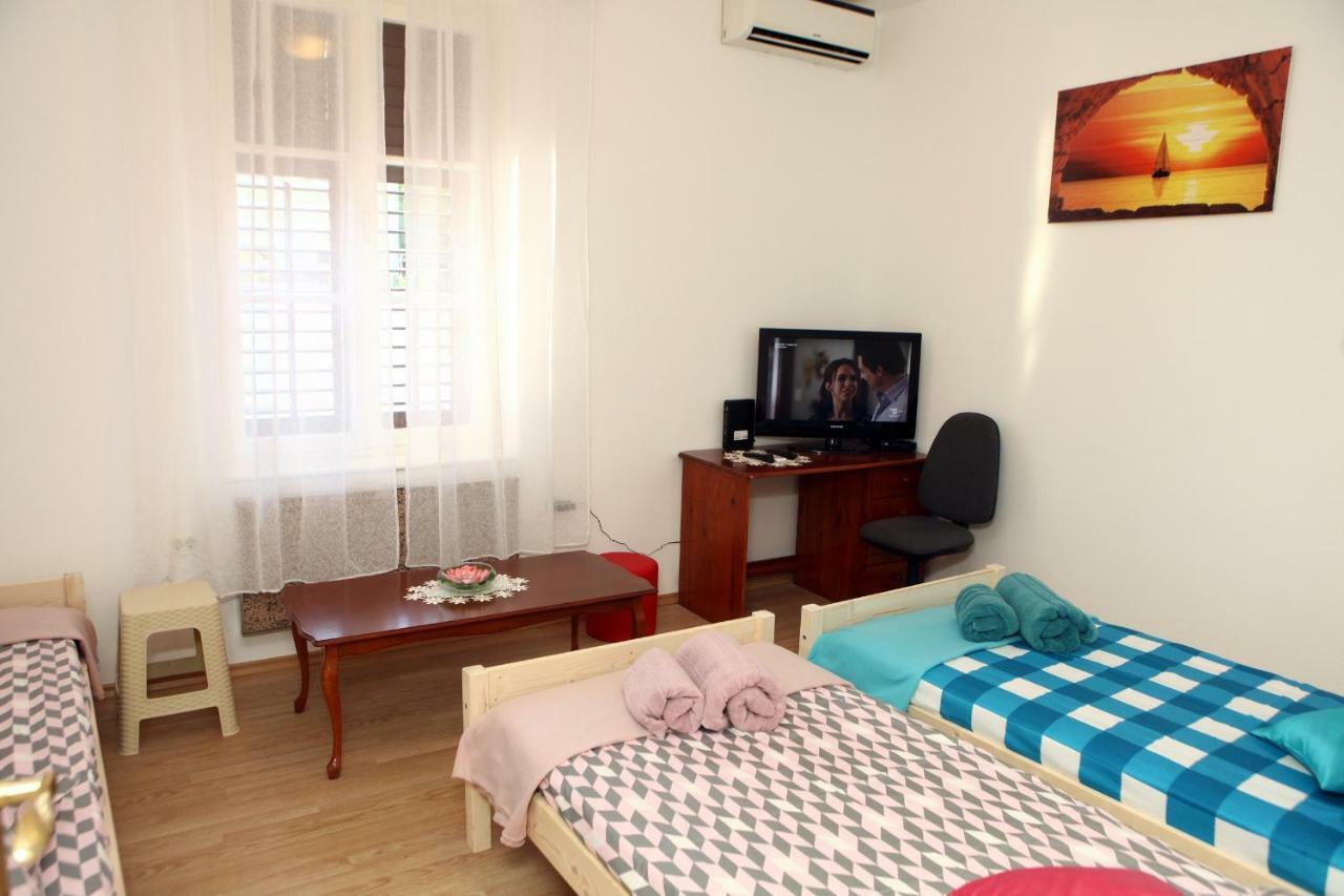 Apartma Grof Capodistria Esterno foto